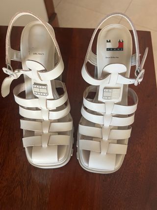 Sandalias Tommy Jeans Plataforma Beige Talla 38