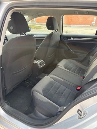 Volkswagen Golf  VII 1.6 tdi 2013
