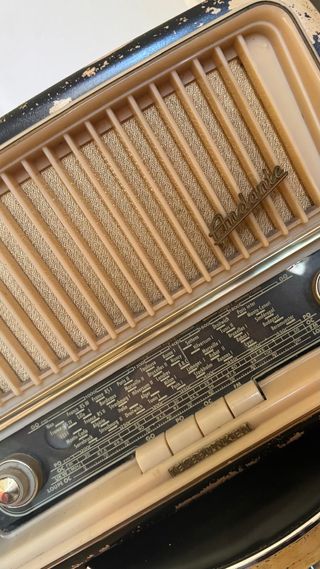 RADIO VINTAGE TELEFUNKEN ANDANTE