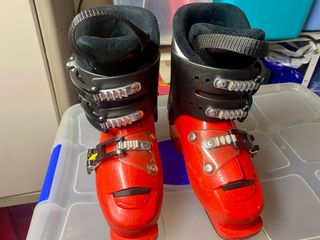 Botas de esquí infantiles rojas