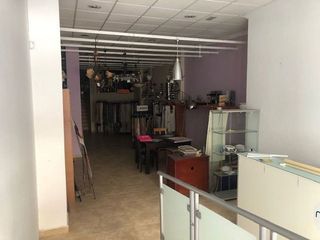 Local comercial en venta en Hellín