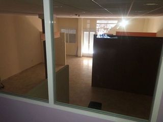 Local comercial en venta en Hellín
