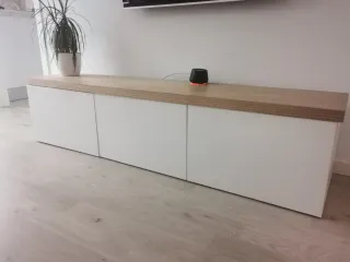 Mueble TV moderno blanco y madera