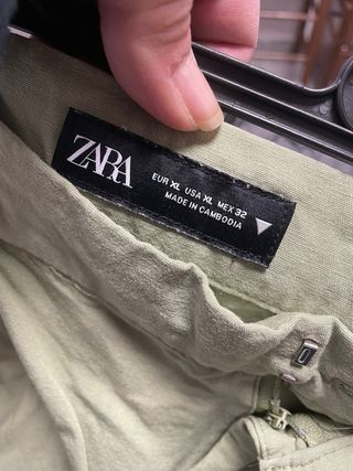Zara Pantalones y Falda Pantalón Verde