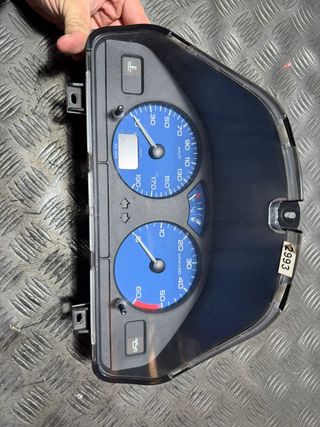 CUADRO INSTRUMENTOS PEUGEOt 106 2000