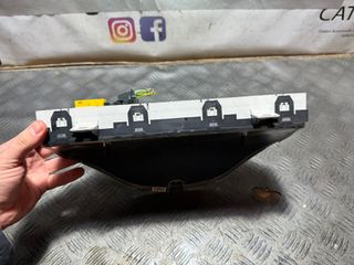 CUADRO INSTRUMENTOS PEUGEOt 106 2000