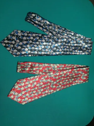 2 Corbatas Vintage Looney Tunes