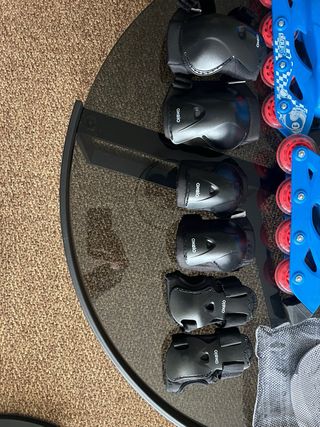Patines niño Oxelo con protecciones y bolsa