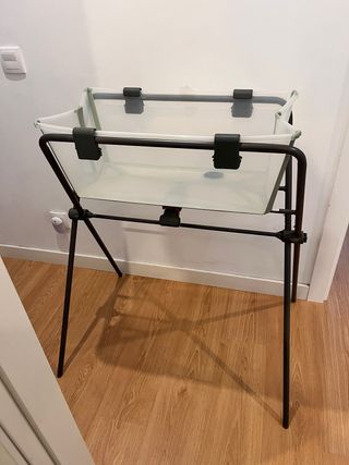 Bañera Stokke Flexi Bath con patas