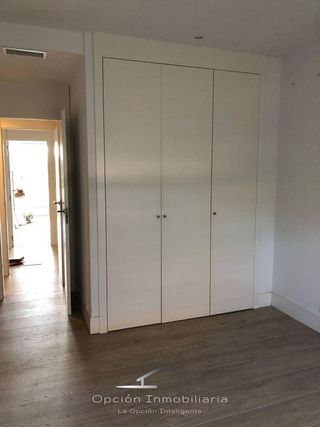 Piso en alquiler en Arroyo de la Vega en Alcobendas