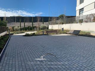 Piso en alquiler en Arroyo de la Vega en Alcobendas