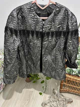 Chaqueta fiesta abalorios plateada