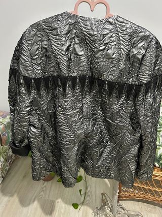 Chaqueta fiesta abalorios plateada
