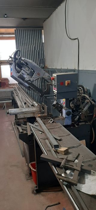 Tronzadora Shark 281