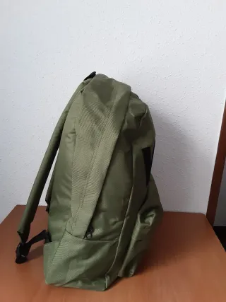 Mochila Vans Verde, no hago envios.