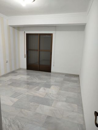 Venta de piso en Montilla (Córdoba) con trastero