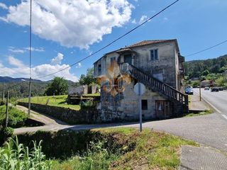 Chalet en venta en Gondomar