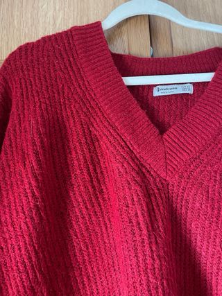 Jersey Stradivarius Rojo Talla XS pero talla ancho