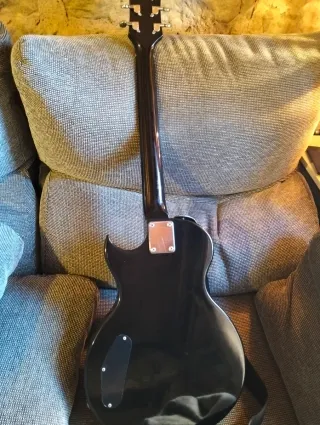 Guitarra Eléctrica Harley Benton Negra
