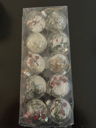 Bolas de Navidad Transparentes con Bayas Rojas