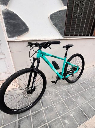 Bicicleta Montaña Ghost Kato Universal 29