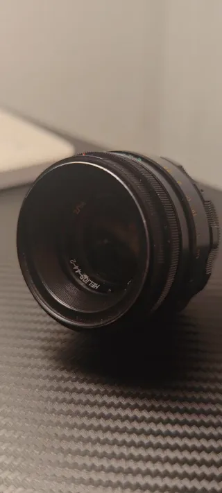 Obiettivo Helios 44-2 Belomo M42 – Perfetto, bokeh a vortice