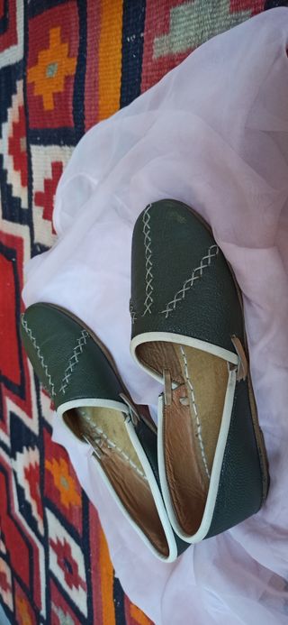 Zapatos de puro piel hechos a mano