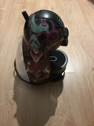 Cafetera Dolce Gusto