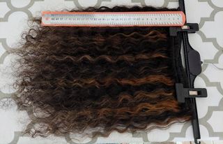 Pelo Natural Ondulado Castaño con Mechas