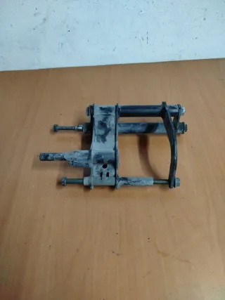 Soporte Motor Piaggio MP3