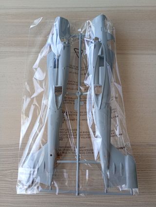 EA-6B PROWLER MAQUETA KINETIC 1/48