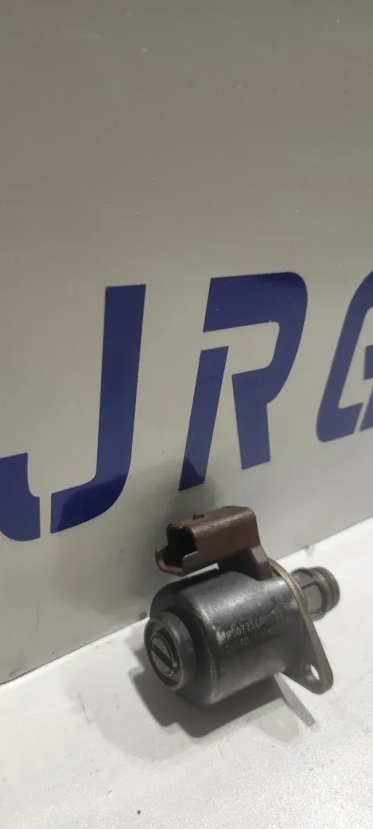 1040 REGULADOR PRESIÓN COMBUSTIBLE RENAULT 1.5 DCI