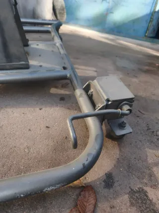 Soporte Rueda Repuesto Terrano