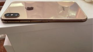 iPhone XS Dorado