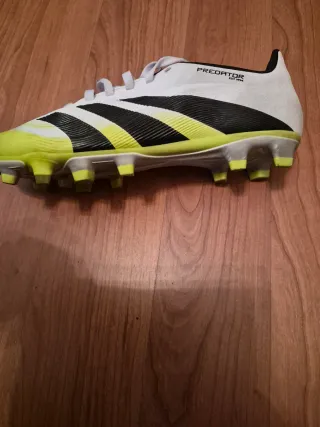 Botas de fútbol Adidas Predator