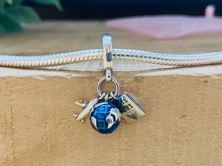 Charm Bola del Mundo Viaje - Plata