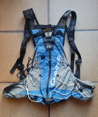 Mochila Quechua Raid Azul/Gris