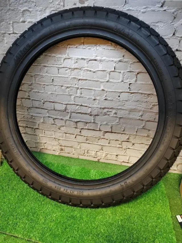 CUBIERTA MITAS VESPINO-VARIANT LLANTA 17"