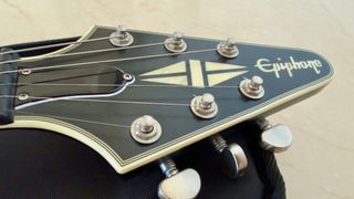 Epiphone Flying V Prophecy Guitarra