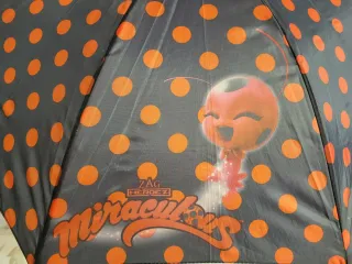 Paraguas infantil Ladybug puntos
