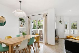 Piso en venta en Los Naranjos - Las Brisas en Marbella