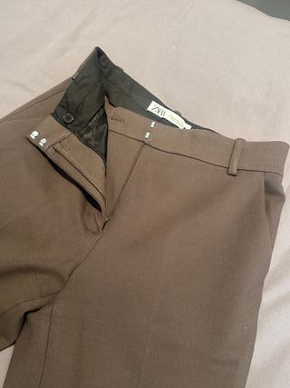 Pantalón Zara