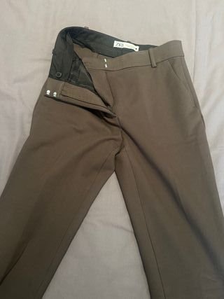 Pantalón Zara