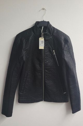 Chaqueta Guess Negra Talla M