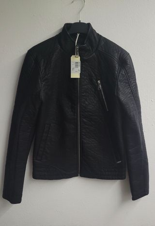 Chaqueta Guess Negra Talla M