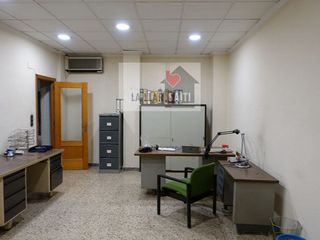 Local comercial en venta en Xàtiva