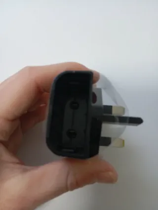 Adaptador de enchufe G