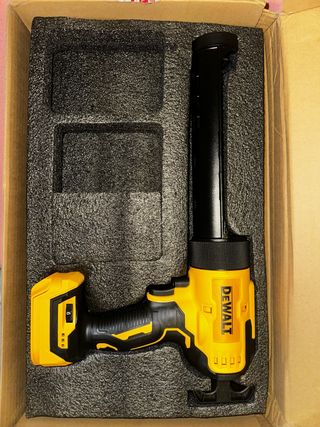Pistola Silicona DeWalt Profesional