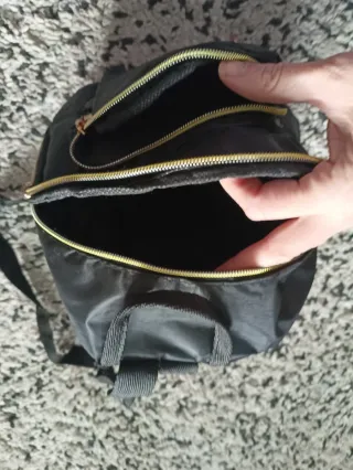 Mochila mini negra