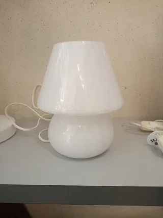 Lampada Perenz in vetro bianco